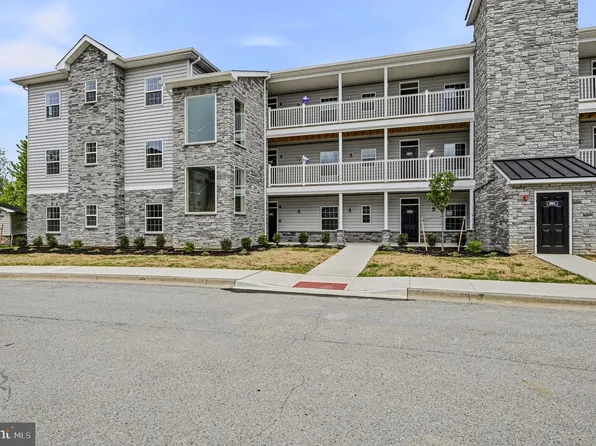 201 Colonial Downs Ct #2101, Newark, DE 19702
