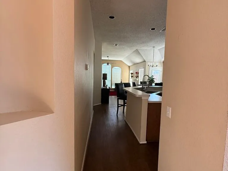 11500 Blanchard Dr — Photo 5