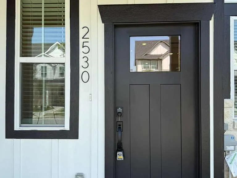 2530 Violet Theo Ln — Photo 3