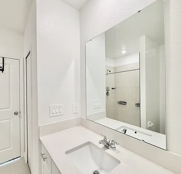 641 Bald Cypress Dr — Photo 73