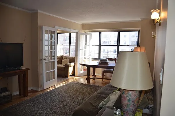 Sold by La Seven Inc. | media 30