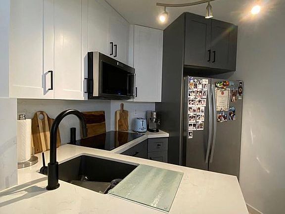 2nd image of 680 W Park Dr APT 205