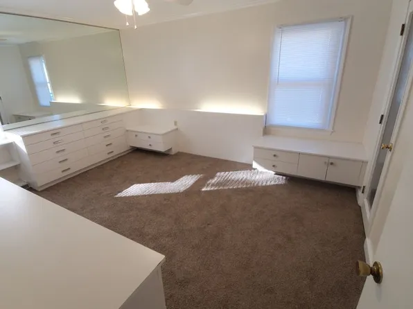 6051 Satterwhite Rd, Henderson, NC 27537