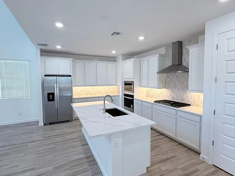 6988 W Buckhorn Trl — Photo 8