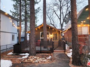 303 Los Angeles Ave, Sugarloaf, CA 92386