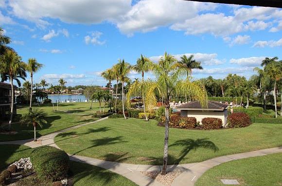 1st image of 669 Seaview Ct #4