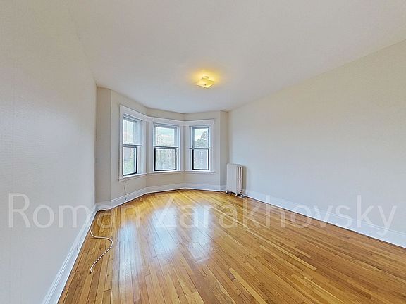 3rd image of 4 Ayr Rd APT 41A