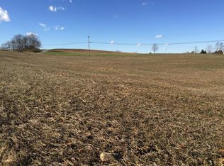 872 Snoke Hill Rd NE, Lancaster, OH 43130