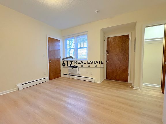 2nd image of 2018 Commonwealth Ave APT 2