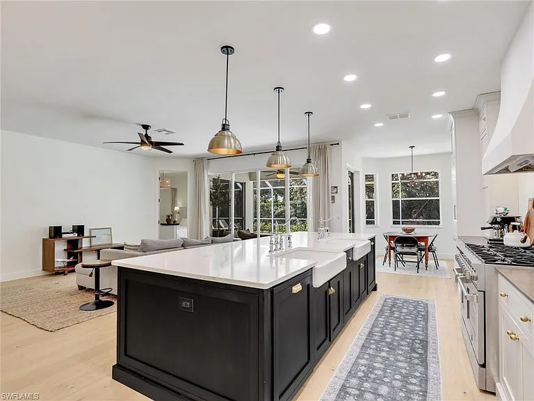 8850 Springwood Ct — Photo 21