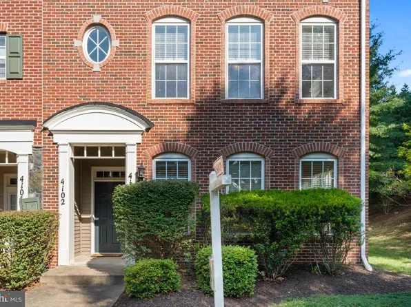 4100 Potomac Highlands Cir, Triangle, VA 22172