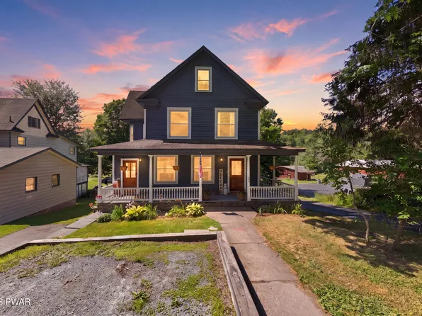 705 Texas Palmyra Hwy, Hawley, PA 18428