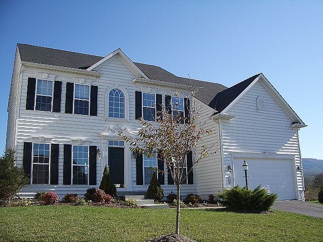 1st image of 200 Princess Caroline Ct
