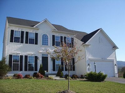 200 Princess Caroline Ct, Edinburg, VA, 22824