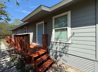 1009 Alex St #A, Lockhart, TX 78644