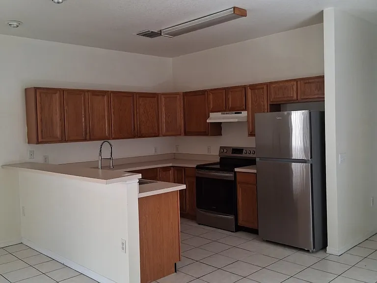1119 Citrus Hill Ct — Photo 6
