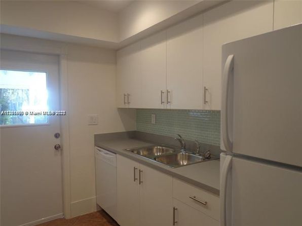 3741 NW 95th Ter APT 1503