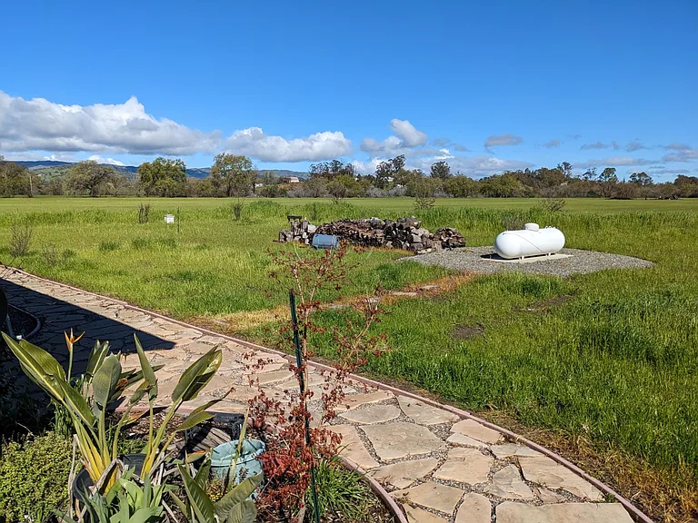4426 Buena Vista Ln — Photo 24