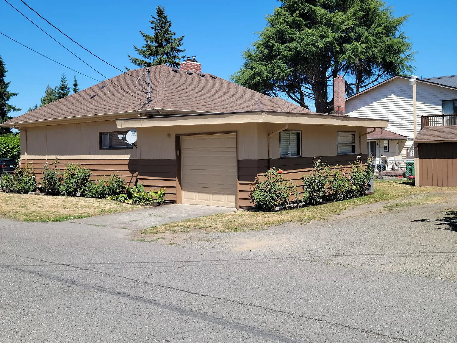 2 bed, 1.5 bath, 1000 sqft, $2,600 — Photo 3