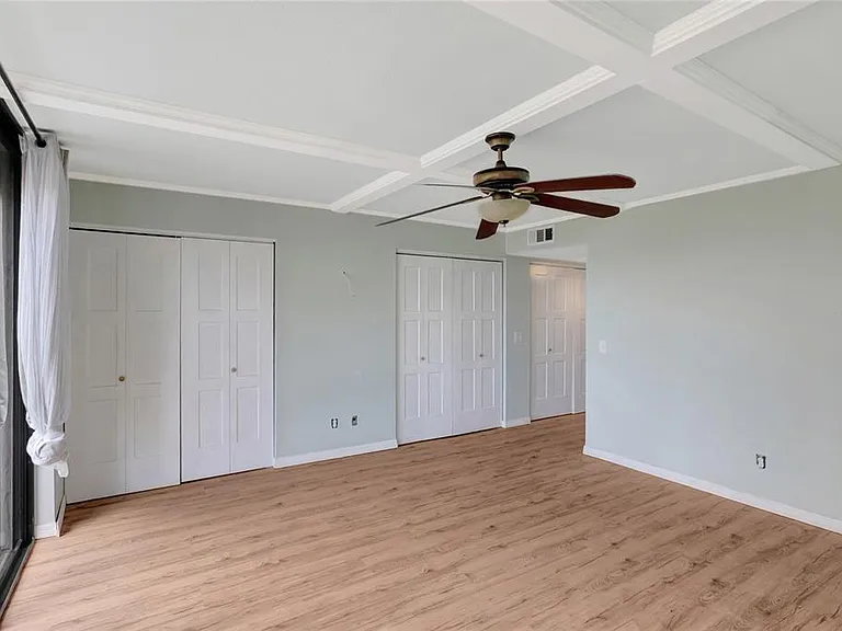1581 Gulf Blvd #302N — Photo 16