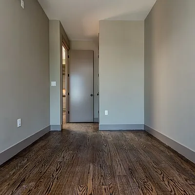 Rented by Nooklyn NYC LLC | media 17