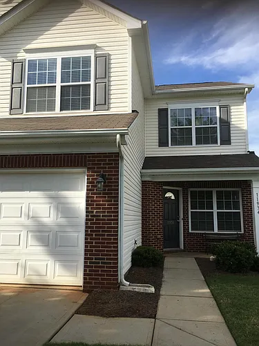 11934 Stratfield Place Cir Photo 1