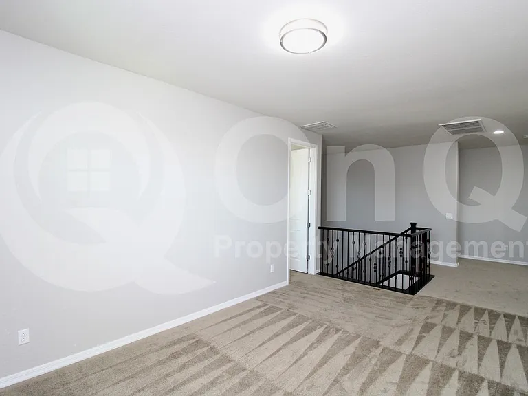 4146 E Glacier Pl — Photo 7