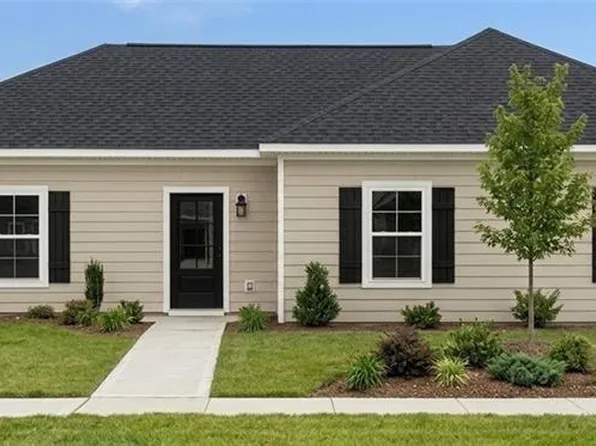 211 Mobley Rd, Colfax, LA 71417