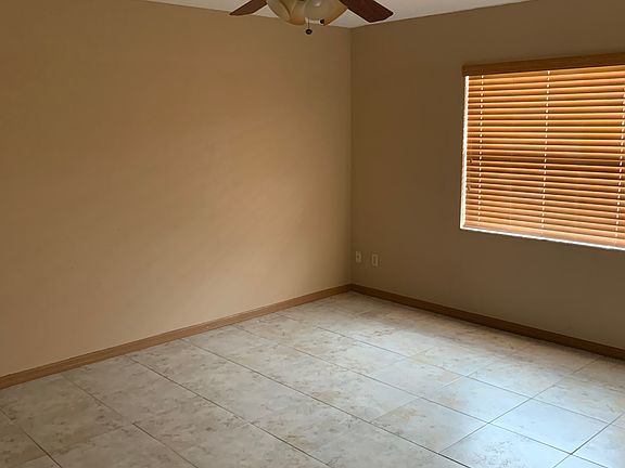 5th image of 7526 Pleasant Dr