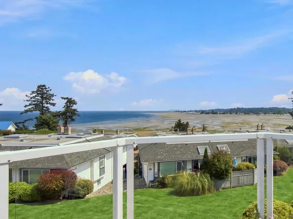 330 Dogwood St #218, Parksville, BC V9P 1P8