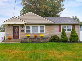 206 Russell Ave, Barrington, NJ 08007