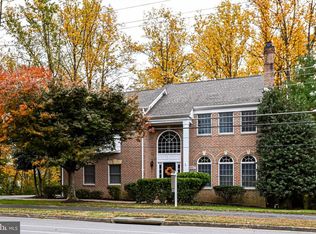 9997 Courthouse Rd, Vienna, VA 22181