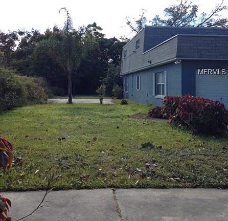 3rd image of 4240 Parkside Dr