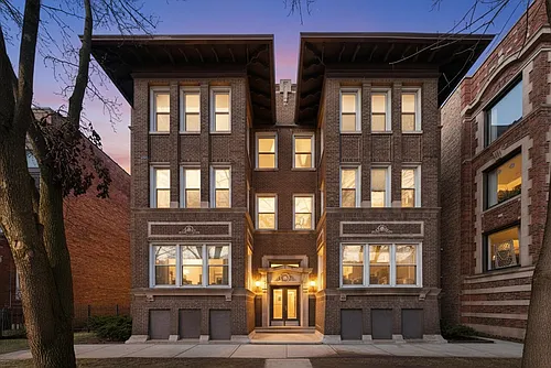 5210 S Ingleside Ave #2 Photo 1