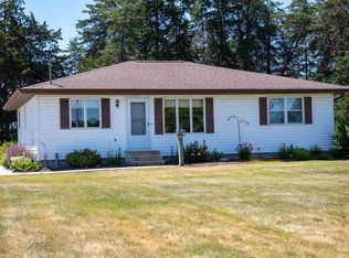 12624 Fox Rd, Jesup, IA 50648