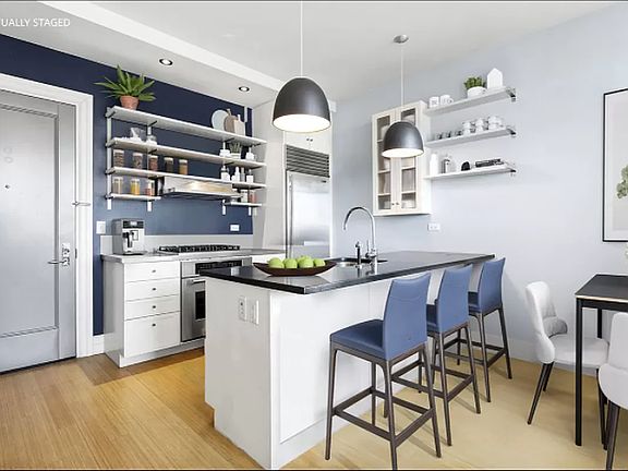 4th image of 110 Livingston St APT 16F