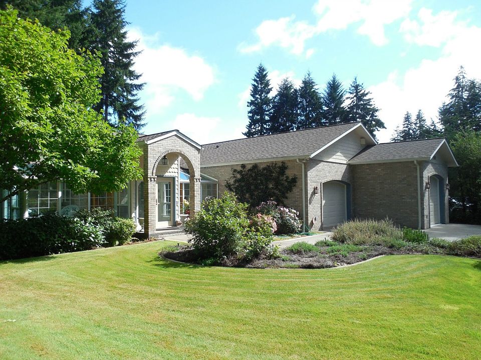 1st image of 600 E Island Lake Dr