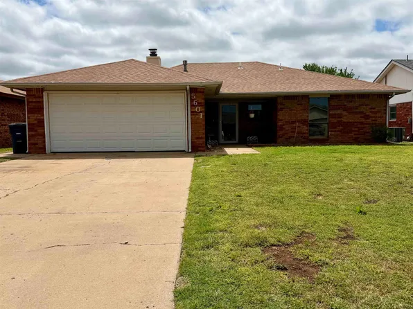 5601 Arrowhead Dr, Enid, OK 73703