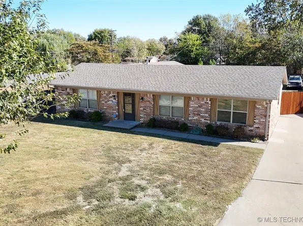 402 N Wortman Ave, Claremore, OK 74017