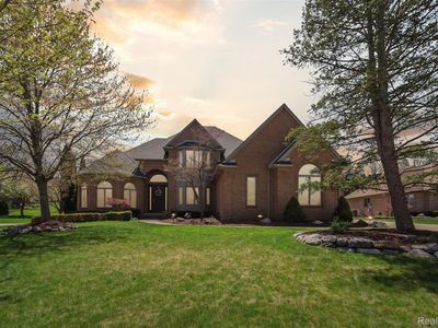 2604 Harrow Way, Shelby Township, MI, 48316