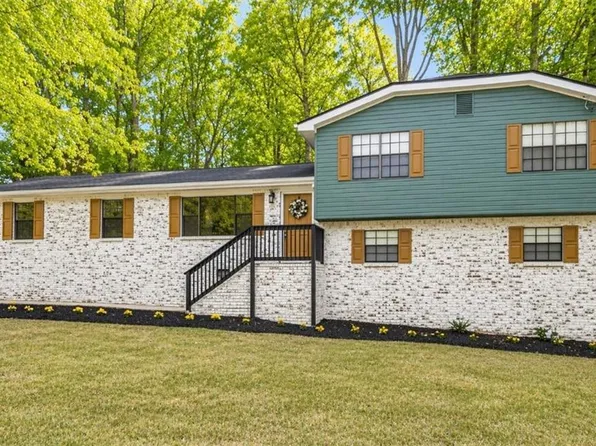 8310 Creek St, Jonesboro, GA 30236