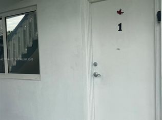 Ro-Mont Gardens Andover B, Miami Gardens, FL 33169