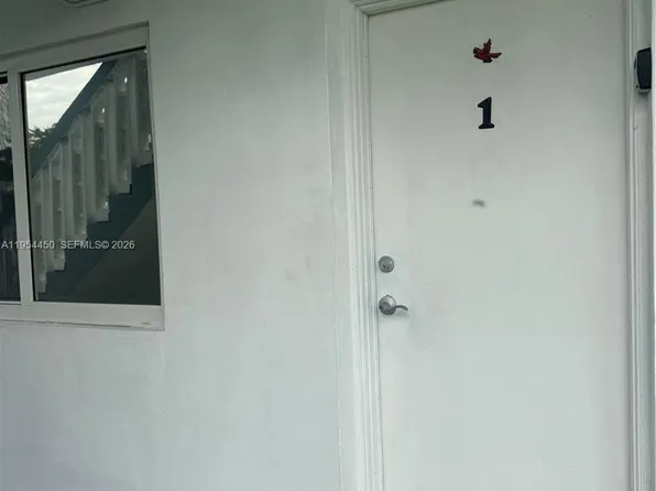 55 NW 204th St APT 1, Miami Gardens, FL 33169