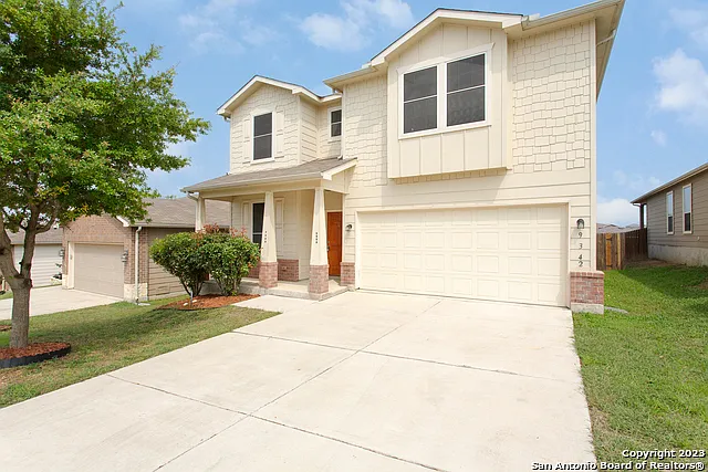 4 bed, 3.0 bath, 2307 sqft, $2,150 — Photo 3