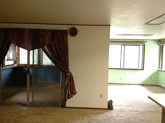 5th image of 17335 Heather Ln SE