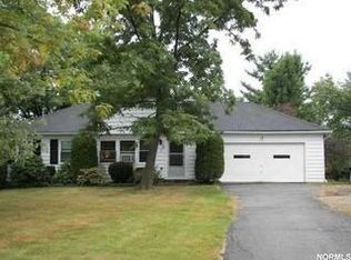 191 Oakes Rd, Broadview Heights, OH 44147