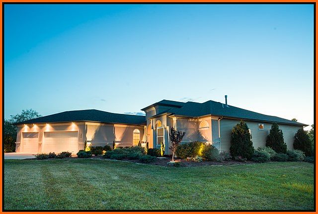 1st image of 310 Cape Coral Circle Dr