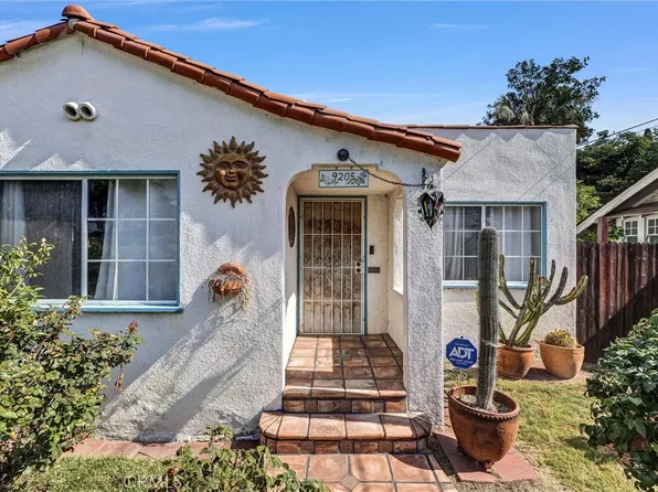 9205 Walnut St, Bellflower, CA 90706