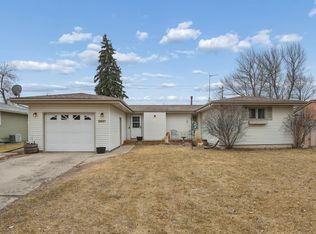 2921 12th St S, Fargo, ND 58103