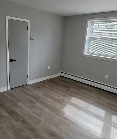615 E Main St #D3 — Photo 24